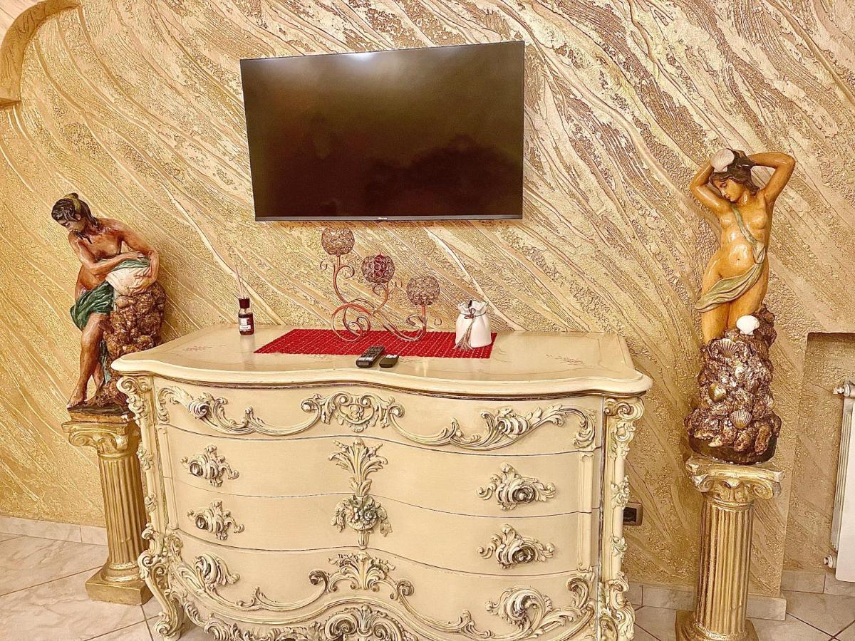 Gold Luxury Suite Home Roma Dış mekan fotoğraf