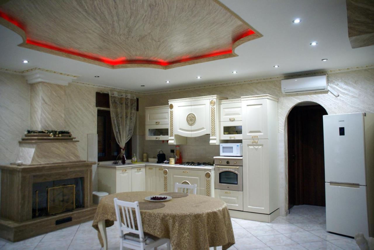 Gold Luxury Suite Home Roma Dış mekan fotoğraf